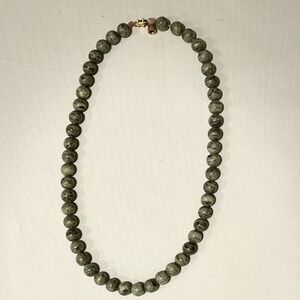 Vintage Nephrite Jade Bead Necklace 8mm 17.5” Hand Knotted 1980s